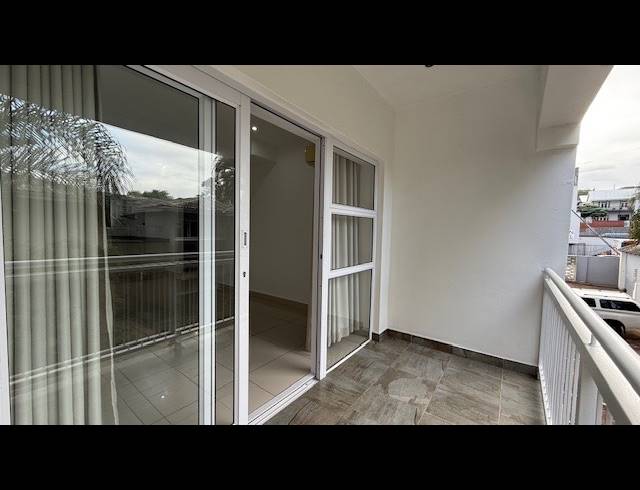 2 BEDROOM APARTMENT RENTED IN MORNINGSIDE